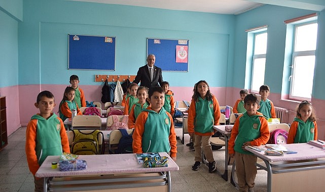 Başkan Budak, öğrencilerle buluştu