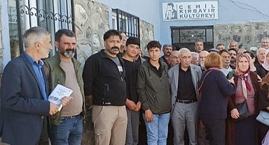 Berfo ananın oğlu Cemil Kırbayır, köyünde anıldı