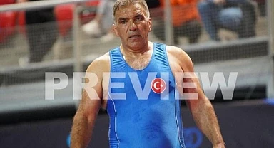 Çıldırlı güreşçi Zeki Bayraktar, Porec'te tarih yazdı