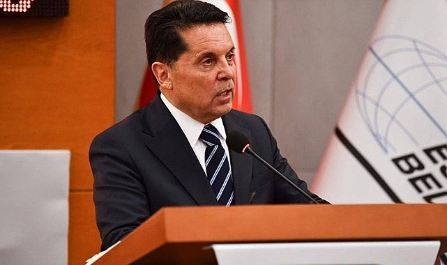 Esenyurt Belediye Başkanı Ahmet Özer terör soruşturması kapsamında gözaltına alındı