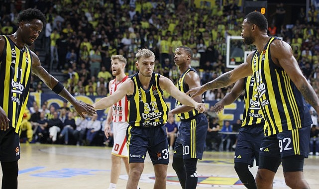 Fenerbahçe, Euroleague’e galibiyetle başladı