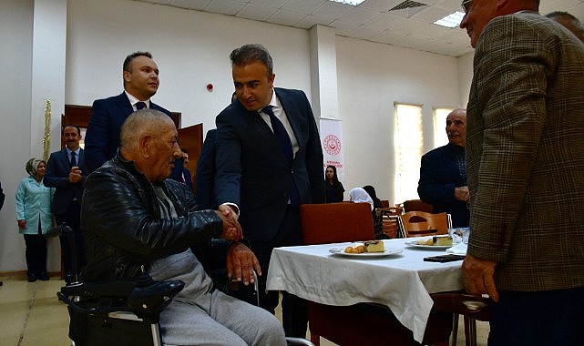 Geçmişin aynası geleceğin yol göstericisi yaşlılar unutulmadı