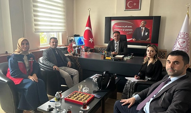 Hanak'ta sosyal destek hizmetleri tanıtıldı