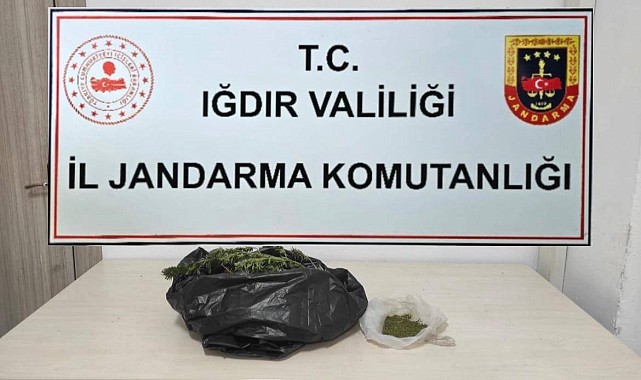 Iğdır İl Jandarma Komutanlığı'ndan kaçakçılık operasyonu: Uyuşturucu madde ele geçirildi
