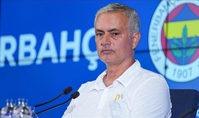Jose Mourinho, İngiliz kanalında Fenerbahçe'nin şampiyon olamama nedeni açıkladı
