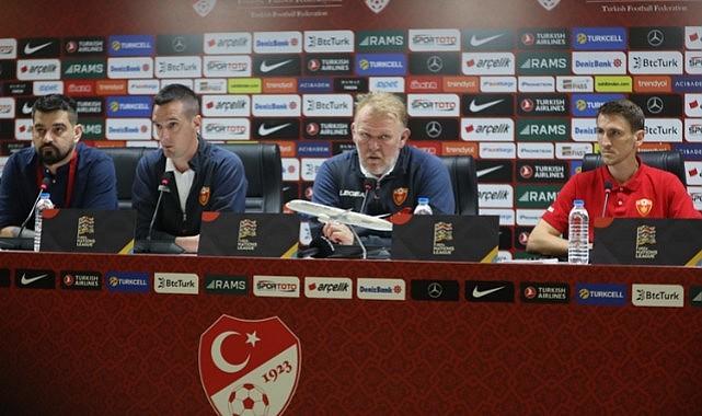 Karadağ'ın teknik direktörü A Milli Futbol Takımı'nı öve öve bitiremedi
