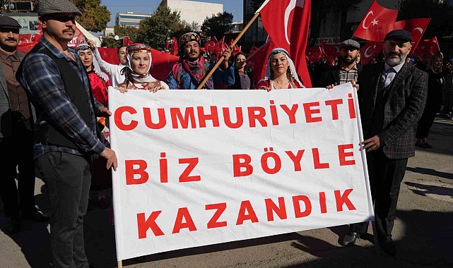 Komandoların gösterisi büyük beğeni topladı