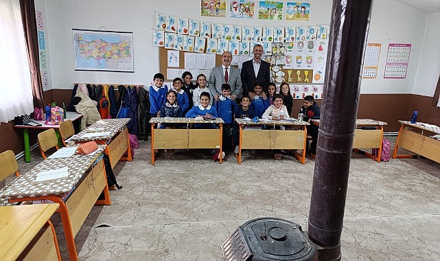 Küpeli, köy okullarında yaşanan ısınma sorunlarını gündeme taşıdı