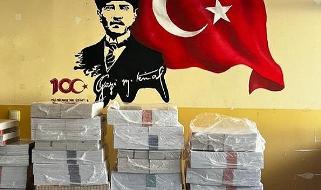 Sınav’dan Posof'ta eğitime kaynak kitap desteği