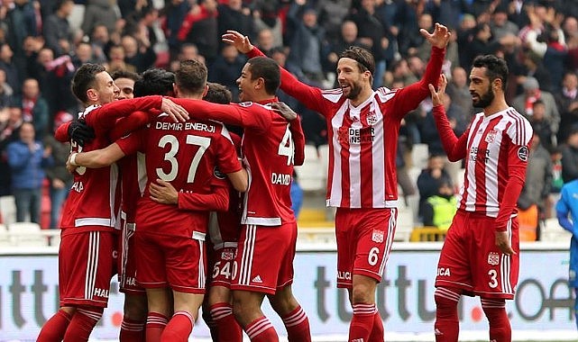 Sivasspor'dan müthiş geri dönüş