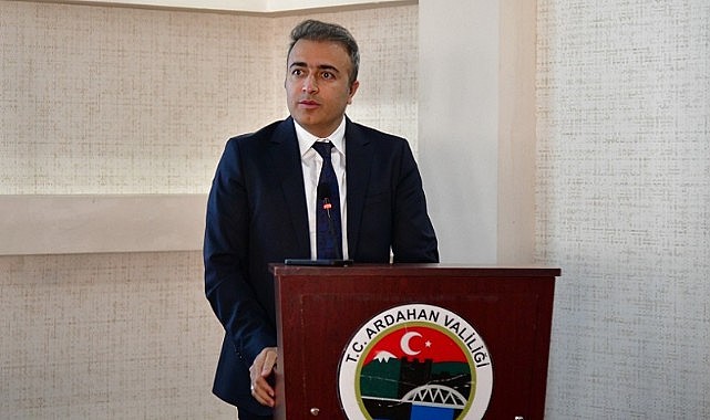 Vali Çiçek, “Manevi değerlere sahip çocuklar yetiştireceğiz”
