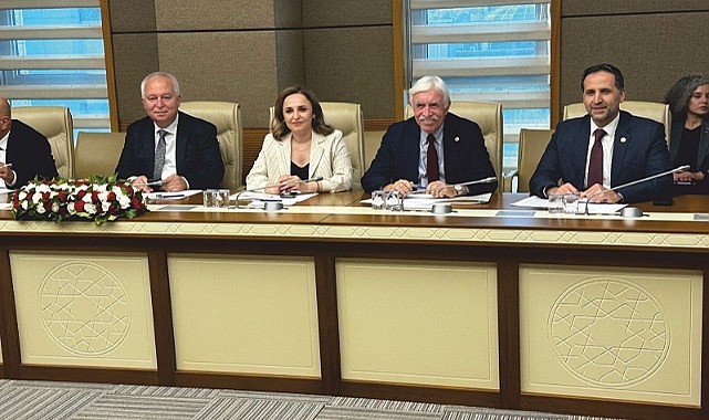 Vekil İncesu Mecliste, Avrupa Birliği Uyum Komisyonu Toplantısına katıldı
