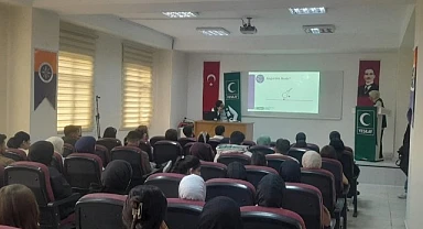 Yeşilay'dan gençlere bağımlılıkla mücadele eğitimi