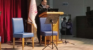 Ardahan'da "Kadına Yönelik Şiddetle Mücadele Günü" etkinliği düzenlendi