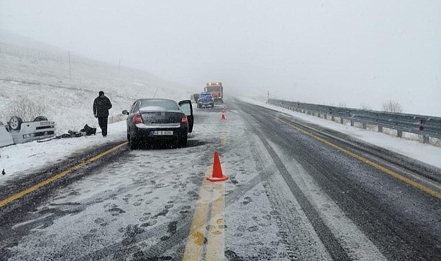 Ardahan'da kar ve sis kazayı beraberinde getirdi: 8 yaralı