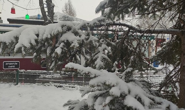 Ardahan’da karla gelen kartpostallık görüntüler