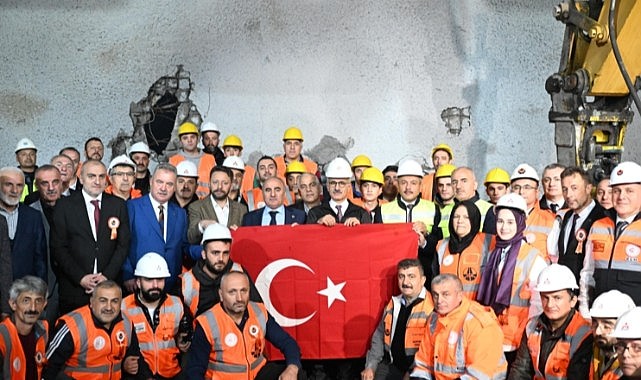 Ardahan’ın Uluslararası tünelleri bitmiyor, Çamlıhemşin Tüneli’nde ışık göründü!