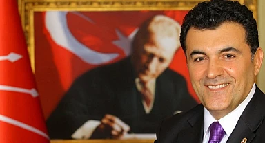 Başkan Demir, Atatürk’ü ‘Sarı saçlım mavi gözlüm’ türküsüyle andı