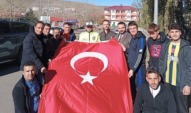 Çıldır’da Cumhuriyet için koştular