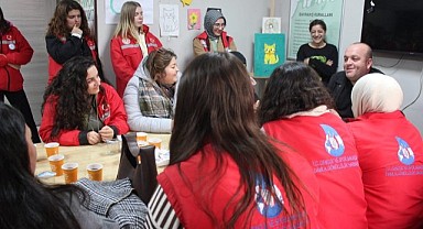 Damla gönüllüleri Yeşilay’ı ziyaret etti