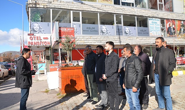 DEM Parti Ardahan, Kayyum atamalarına karşı basın açıklaması yaptı