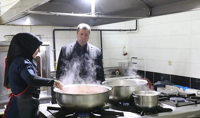 Demirci, Engelsiz Yaşam Bakım Rehabilitasyon ve Aile Danışma Merkezine denetim gerçekleştirdi