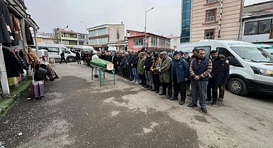Genç yaşta hayatını kaybeden Ebru Gültekin son yolculuğuna uğurlandı