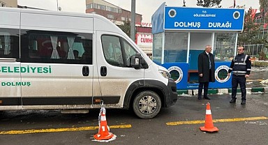 Göle'de dolmuş durakları yenilendi