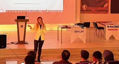 İŞ-KUR, üniversite öğrencilerine özgeçmiş (cv) hazırlamayı öğretti