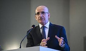 Mehmet Şimşek: Notu iki kademe artırılan tek ülkeyiz