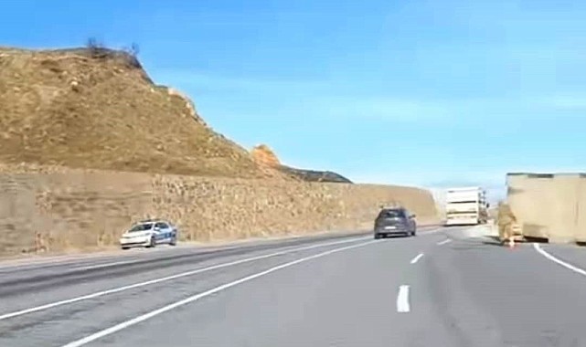Tatvan'da trafik kazası: 2 yaralı