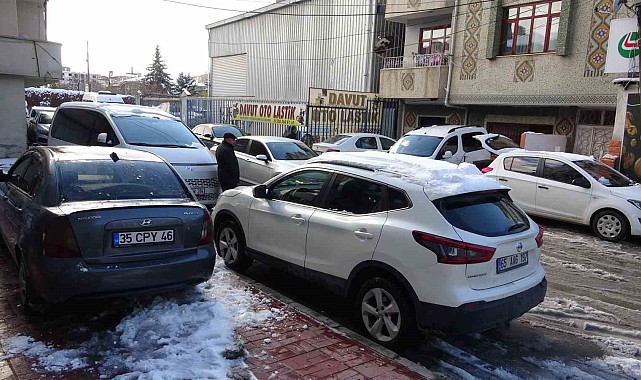 Van'da kış lastiği telaşı