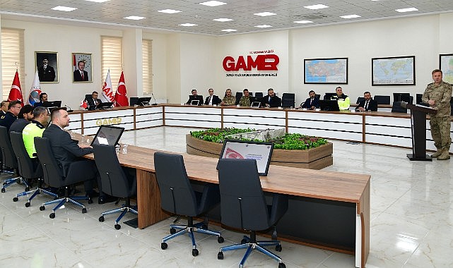 Ardahan'da güvenlik tedbirleri gözden geçirildi