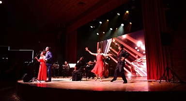 Ardahan’da tango ve opera gösterisi büyüledi