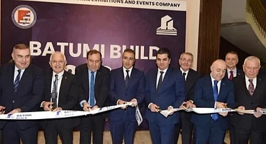 Ardahan heyeti Batum fuarına katıldı