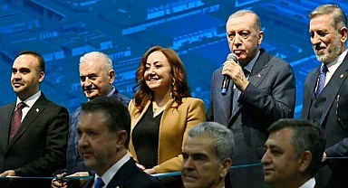 Ardahanlı İş kadını Nurcan Özdemir Bursa’da Düzenlenen Ödül Törenine Katıldı