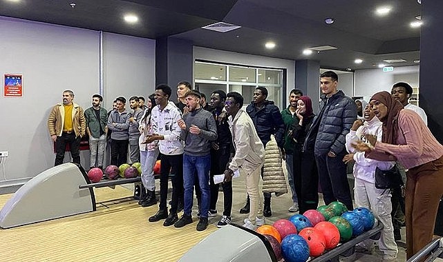 ARÜ’de ödüllü bowling turnuvası düzenlendi