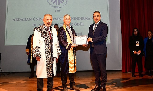 ARÜ Vakfı, Akademik Ödül töreni düzenledi