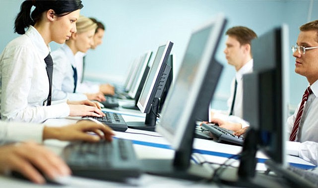 Bakanlıklara personel alım ilanları Resmi Gazete’de