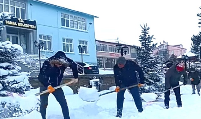 Belediye Başkanı Çamliyurt halkı uyardı: “Zorunlu olmadıkça dışarı çıkmayın!”