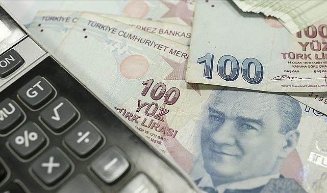 Cumhurbaşkanı Yardımcısı Yılmaz'dan asgari ücret zammı için "denge" mesajı