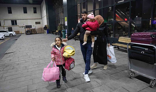 Elazığ'dan Suriye'ye dönüş başladı, ilk aile yola çıktı
