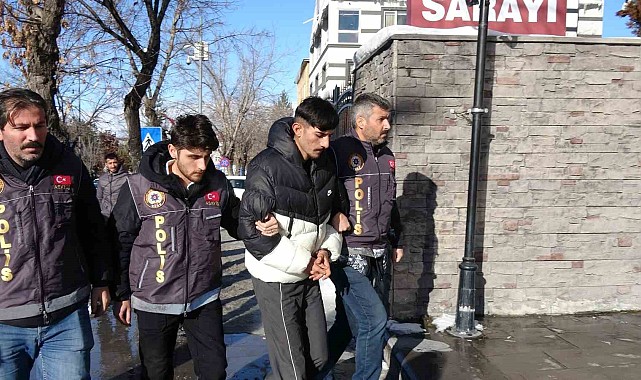 Erzurum'da çay ocağına silahlı saldırı