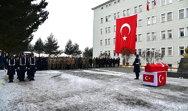 Evinde hayatını kaybeden asker için Ardahan’da tören düzenlendi