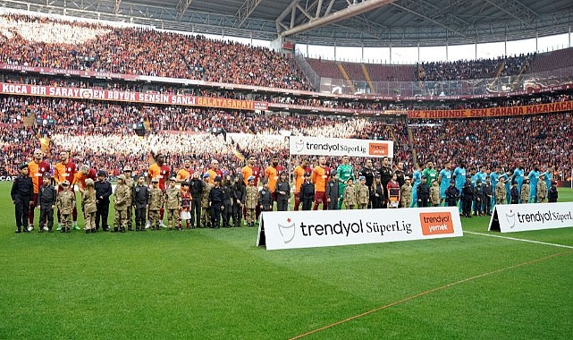 Galatasaray, Sivasspor deplasmanında