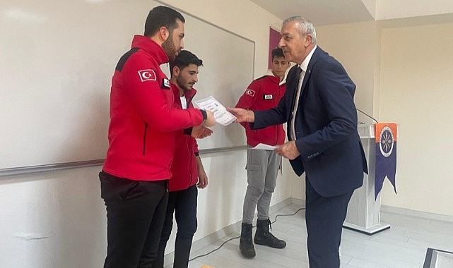 Göle itfaiye erleri eğitimden geçti