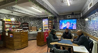 "Kardeşler Kafe" gençlerin ilgisini çekti