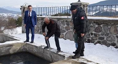 Kaymakam Kestioğlu'ndan Alabalık Tesisi incelemesi