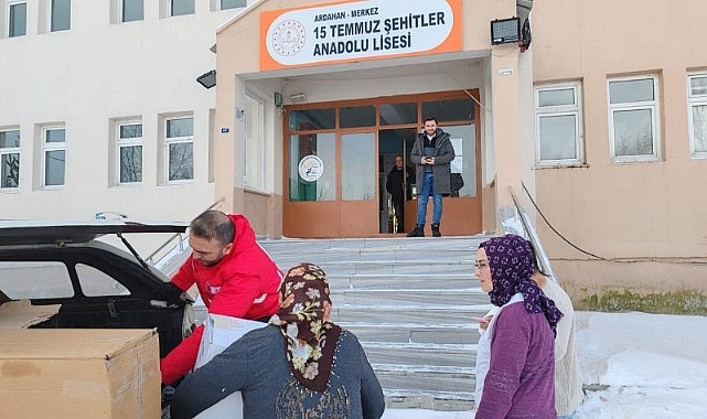 Kızılay Kadın Ardahan Şubesi, yardım seferberliğini sürdürüyor