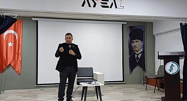 Tarım Müdürü Cineviz, lise öğrencilerine eğitim hayatının önemini anlattı